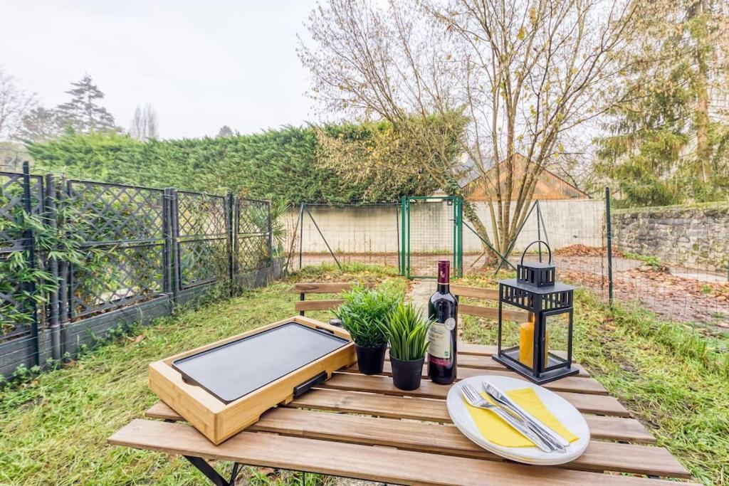 Cocoon - Jardin - Boite A Cle - Wi-Fi Apartman Baulne Kültér fotó